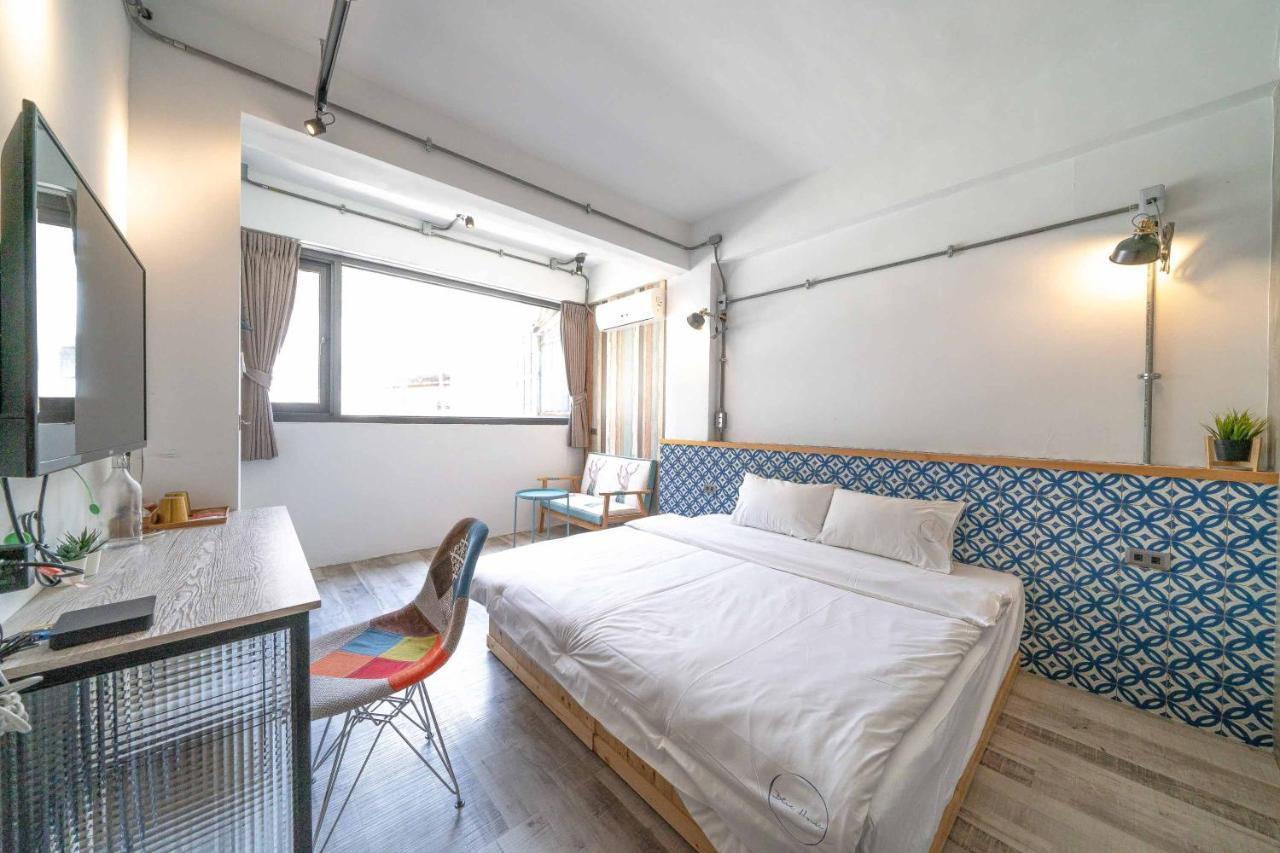 Blue House Homestay Hualien City Exterior photo
