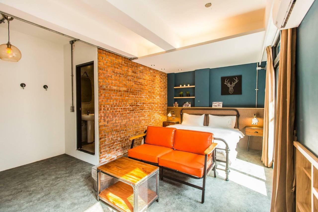 Blue House Homestay Hualien City Exterior photo